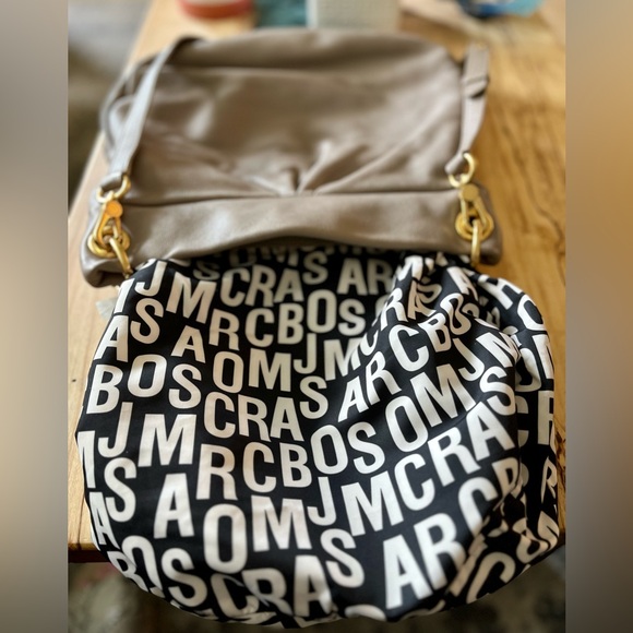 Marc by Marc Jacobs Classic Q Hillier Taupe Hobo Crossbody Bag - Picture 11 of 12